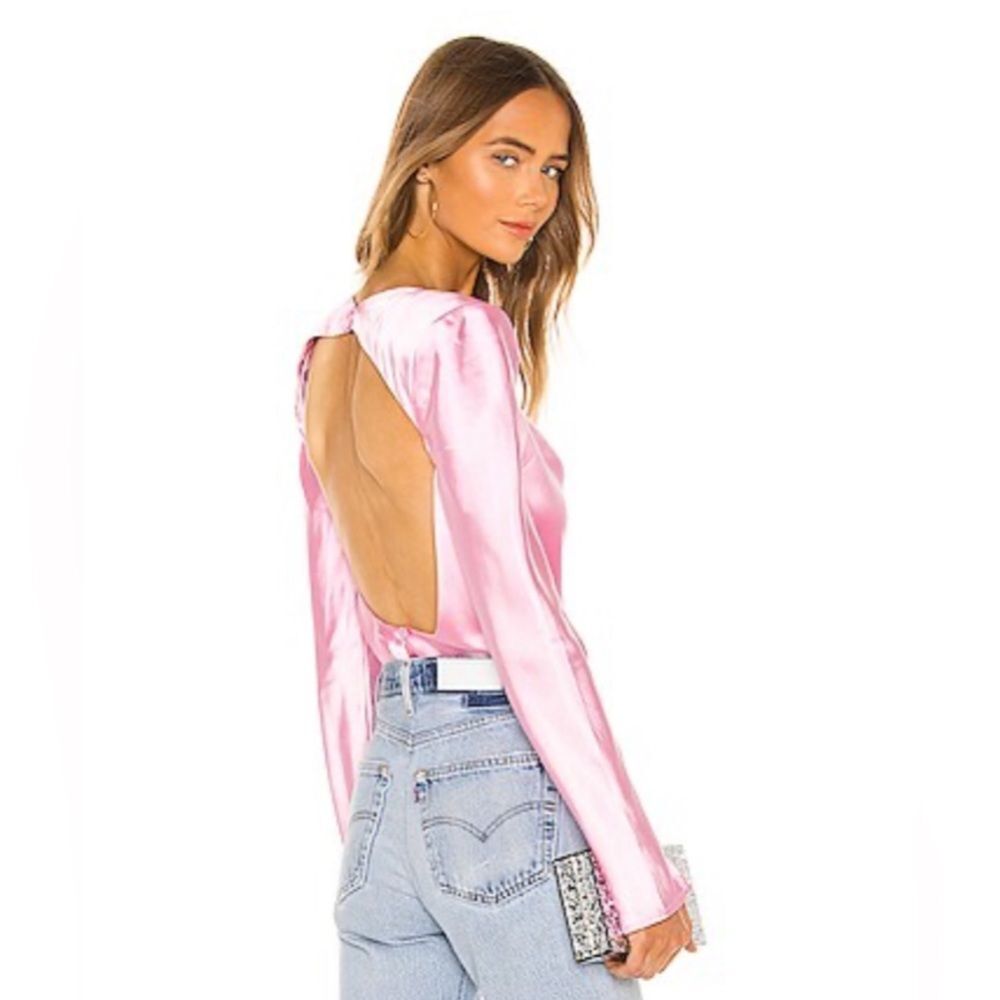 C/MEO x REVOLVE Polarised Blouse Pink Satin Open Back size small